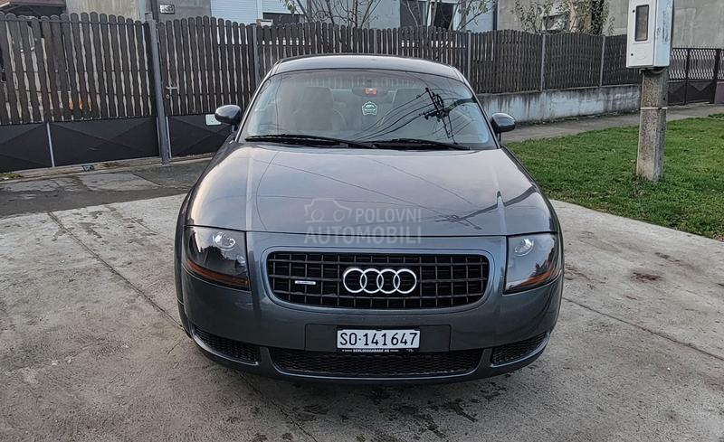 Audi TT 