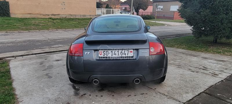 Audi TT 