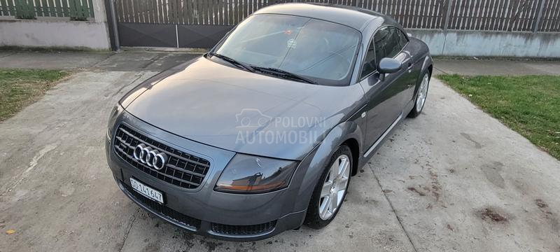 Audi TT 