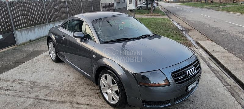 Audi TT 