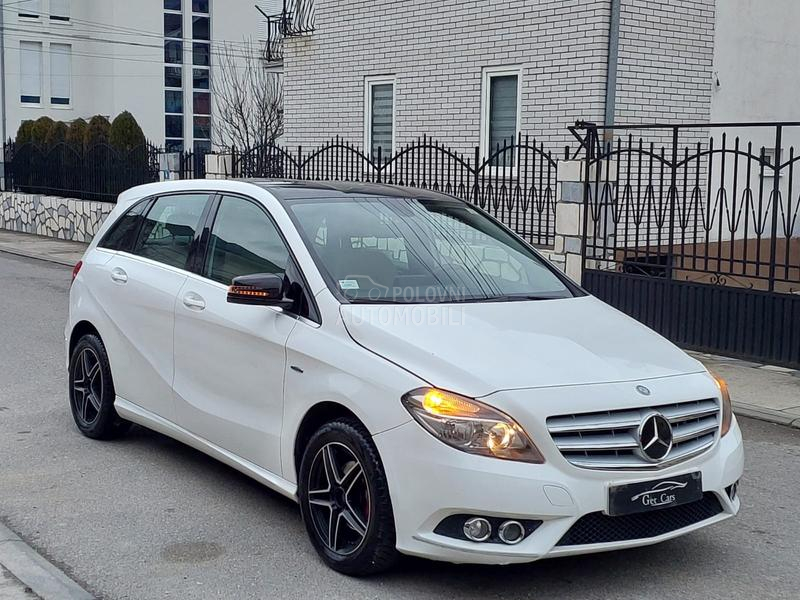 Mercedes Benz B 180 
