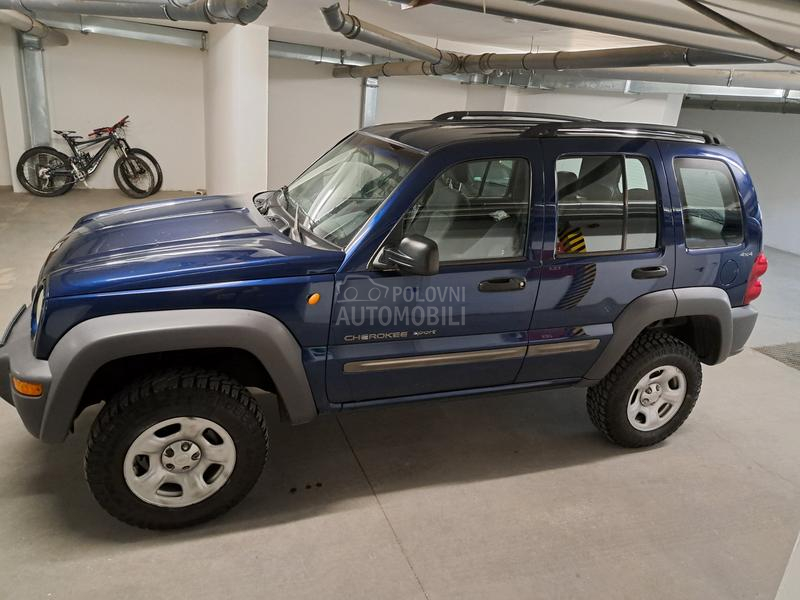 Jeep Cherokee 2.4