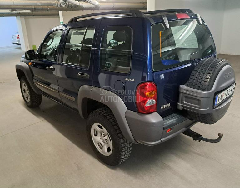 Jeep Cherokee 2.4