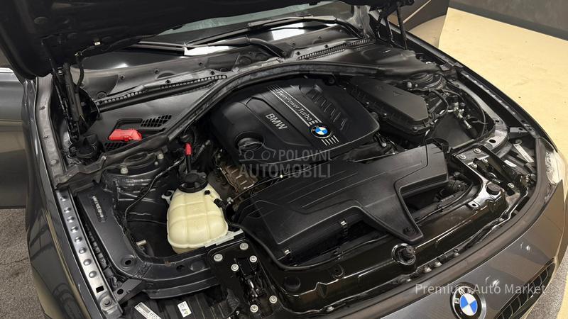 BMW 320 //2.0 D//N.AVI/NOV