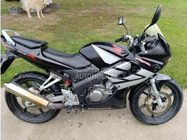 Honda cbr 125