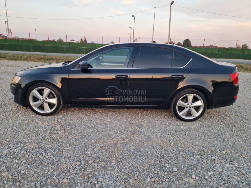 Škoda Octavia 1.8 TSI ELEGANCE
