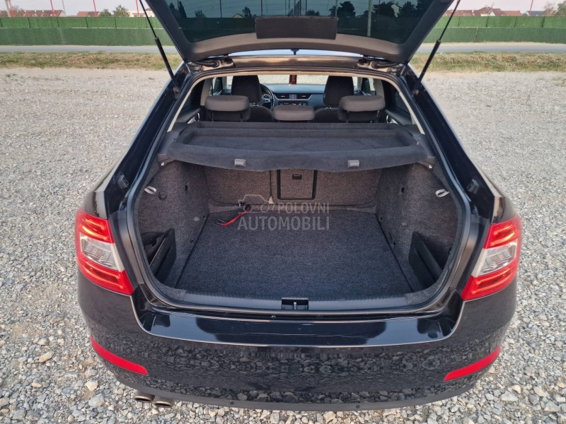 Škoda Octavia 1.8 TSI ELEGANCE