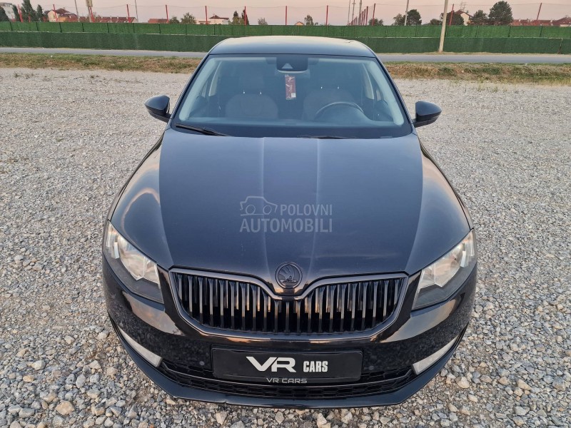 Škoda Octavia 1.8 TSI ELEGANCE