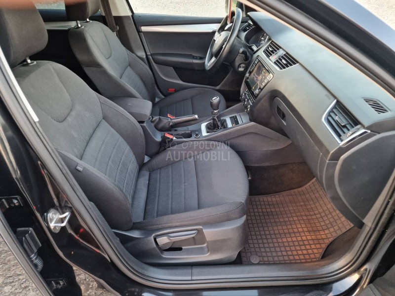 Škoda Octavia 1.8 TSI ELEGANCE