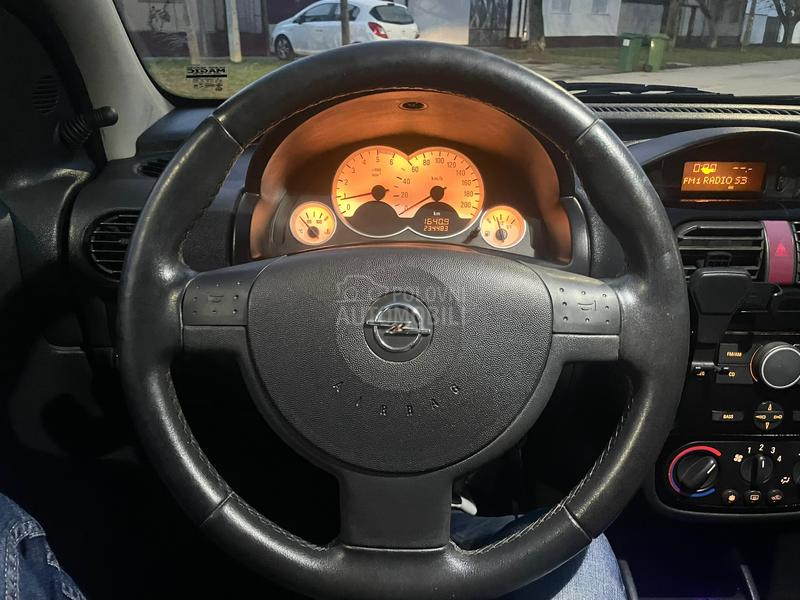 Opel Corsa C 1.7cdti