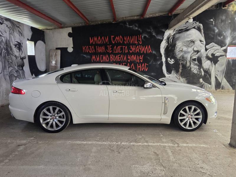 Jaguar XF 2.7 tdv6