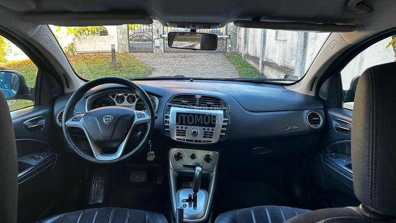 Lancia Delta 1.6 mjtd