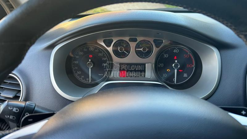 Lancia Delta 1.6 mjtd