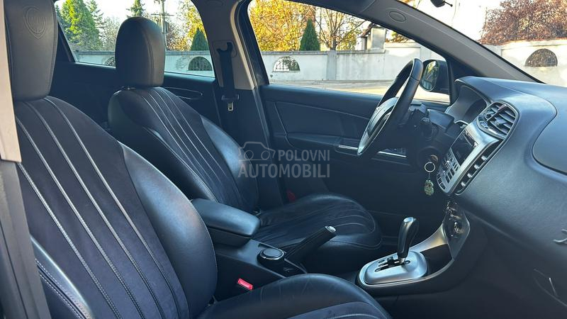 Lancia Delta 1.6 mjtd