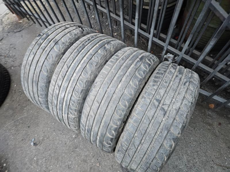 Tigar 215/55 R17 Letnja