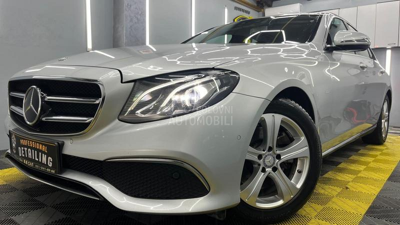 Mercedes Benz E 300 2.0 P R E M I U M