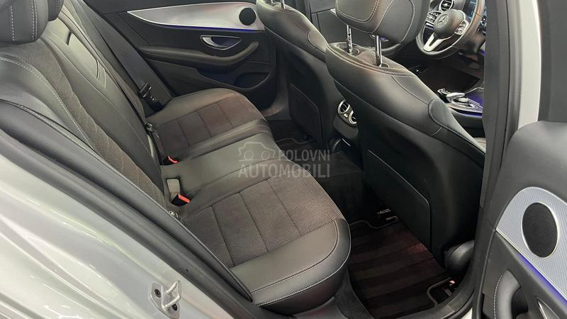 Mercedes Benz E 300 2.0 P R E M I U M