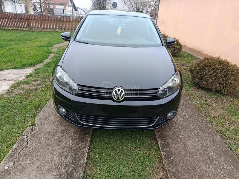 Volkswagen Golf 6 1.6 TDI HIGHLINE