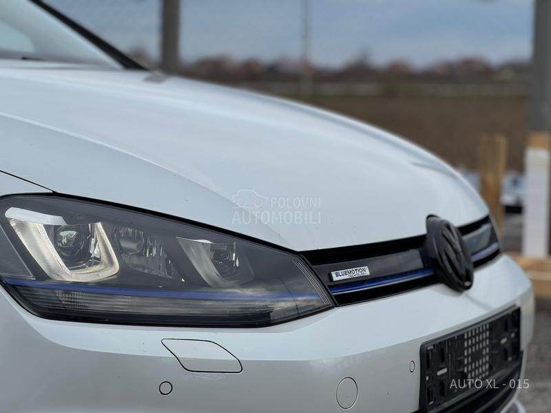 Volkswagen Golf 7 1.6 TDI // HIGHLINE