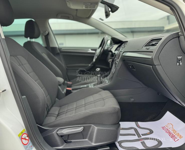 Volkswagen Golf 7 1.6 TDI // HIGHLINE