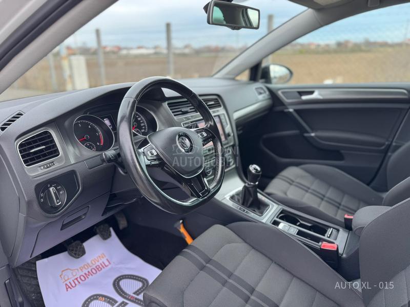 Volkswagen Golf 7 1.6 TDI // HIGHLINE