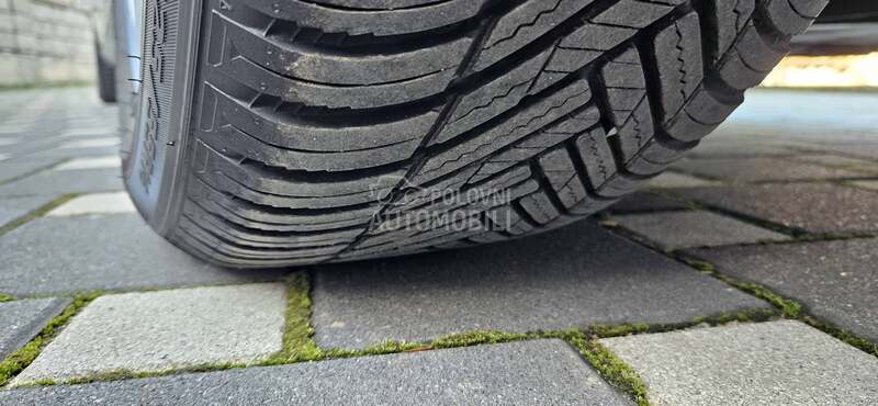 Audi A4 2.0 TDI Bi -XenonLED