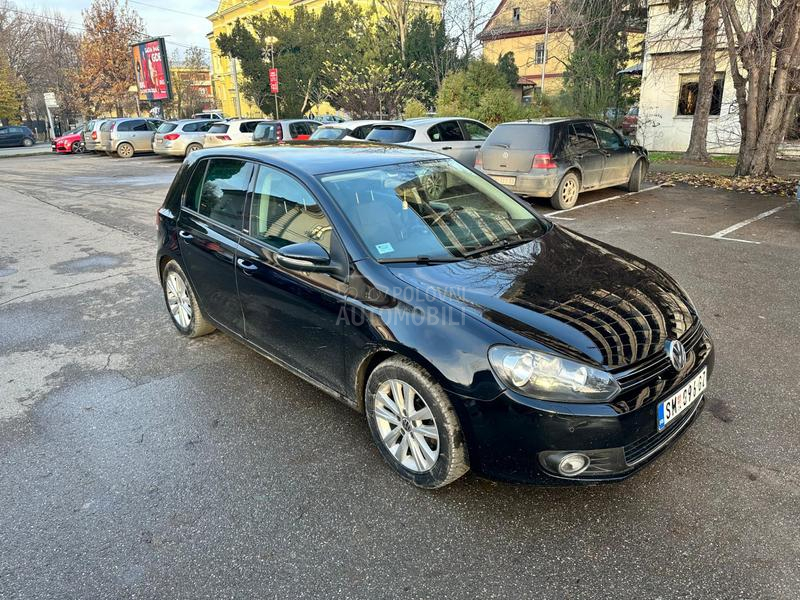 Volkswagen Golf 6 1.6 TDI STYLE