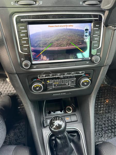 Volkswagen Golf 6 1.6 TDI STYLE