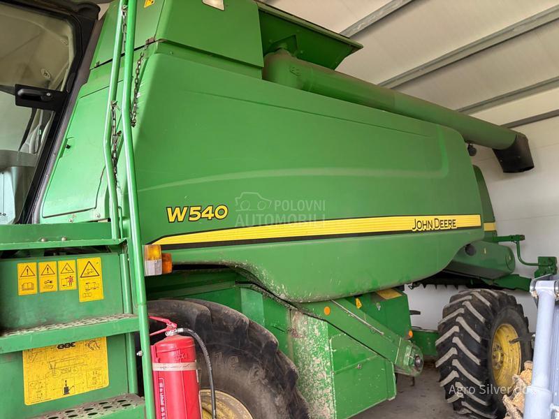 John Deere w540