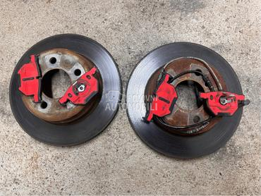 Diskovi i plocice Brembo za BMW X5 od 2013. do 2018. god.