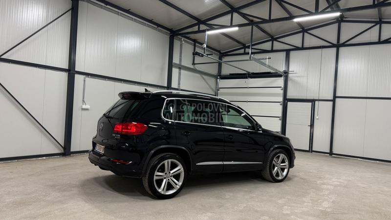 Volkswagen Tiguan 3xRLINE DSG F1 PANO