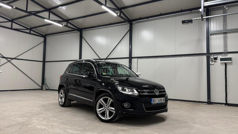 Volkswagen Tiguan 3xRLINE DSG F1 PANO