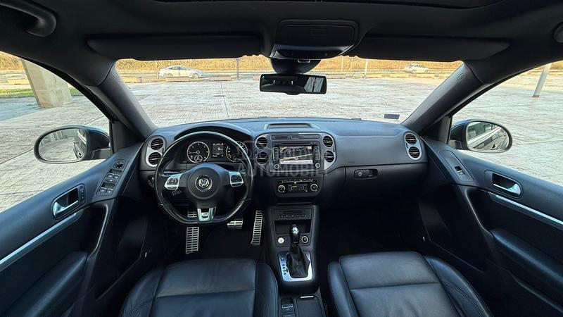 Volkswagen Tiguan 3xRLINE DSG F1 PANO