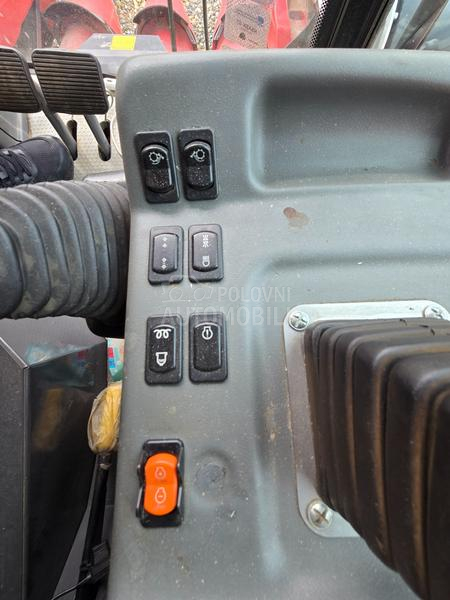 Massey Ferguson 7246