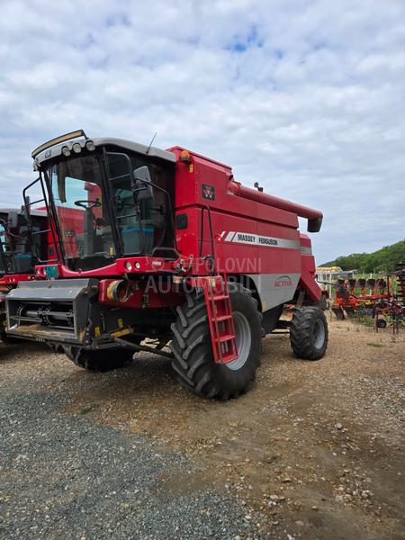 Massey Ferguson 7246