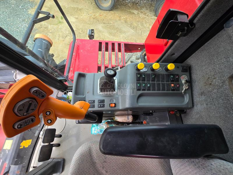 Massey Ferguson 7246