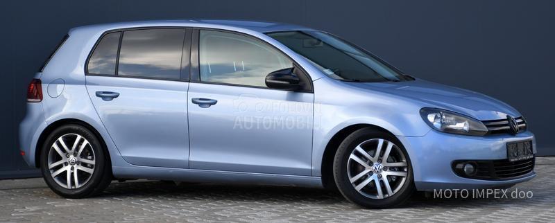 Volkswagen Golf 6 1.6 TDI/COMFORT/NAV