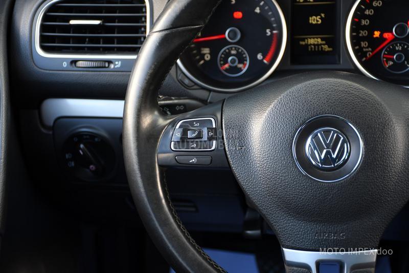 Volkswagen Golf 6 1.6 TDI/COMFORT/NAV