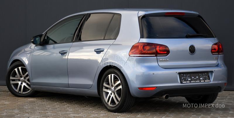 Volkswagen Golf 6 1.6 TDI/COMFORT/NAV
