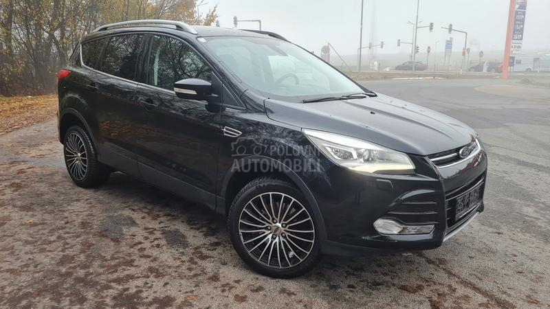 Ford Kuga TITANIUM