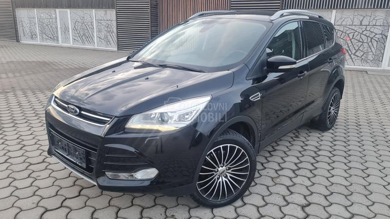 Ford Kuga TITANIUM