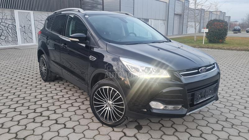 Ford Kuga TITANIUM