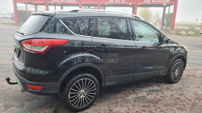 Ford Kuga TITANIUM
