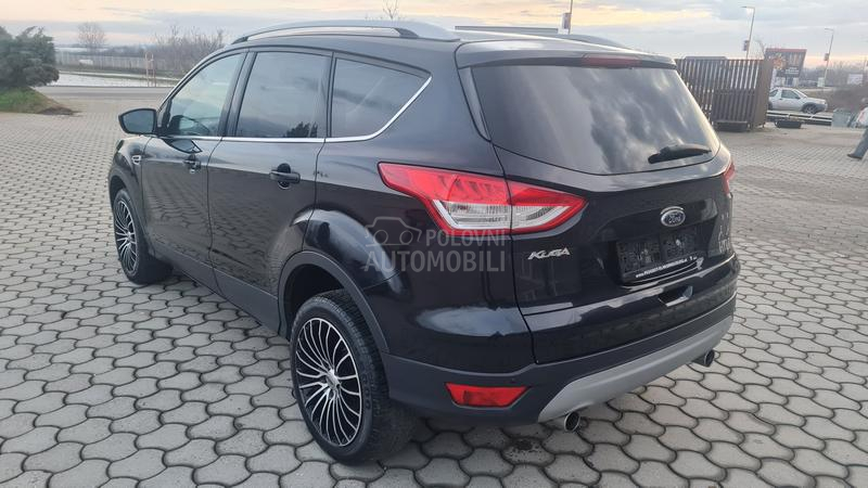 Ford Kuga TITANIUM