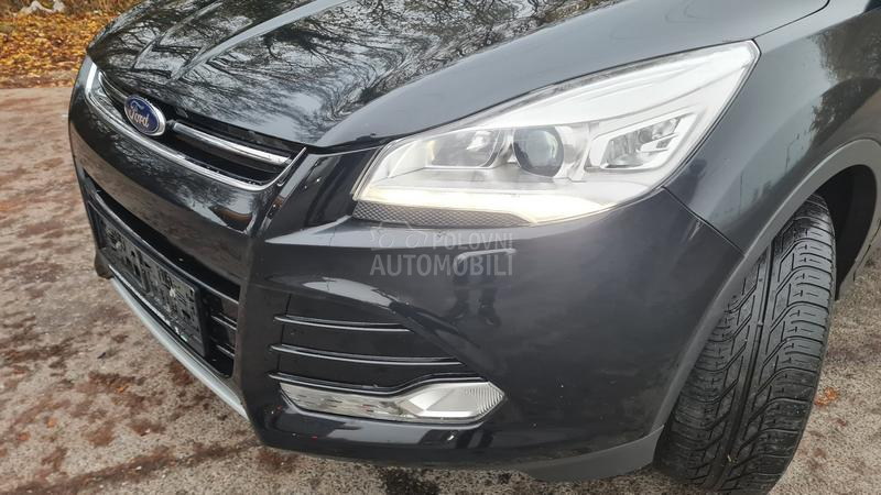 Ford Kuga TITANIUM