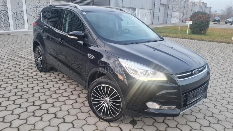 Ford Kuga TITANIUM