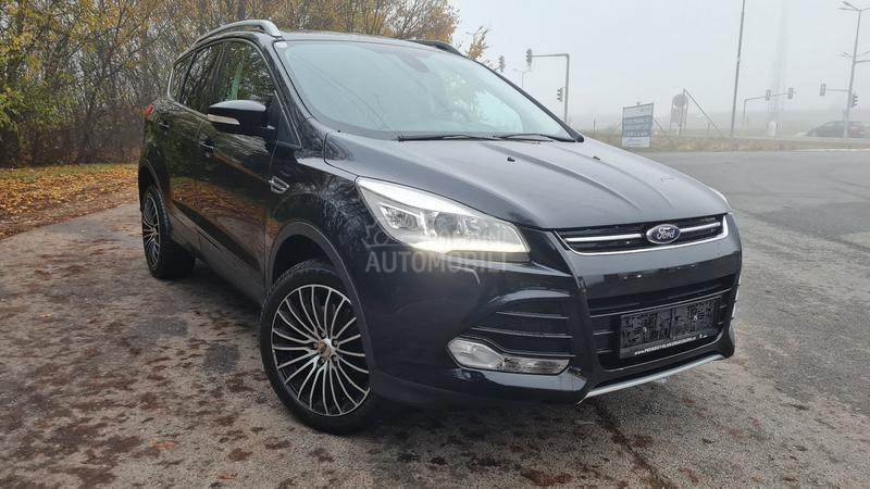 Ford Kuga TITANIUM