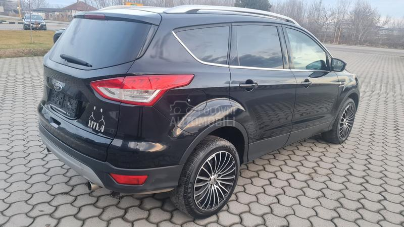 Ford Kuga TITANIUM
