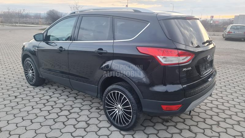 Ford Kuga TITANIUM