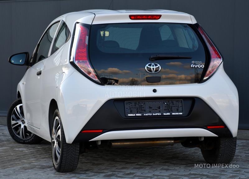 Toyota Aygo 1.0 VVTI / N0VA / CH